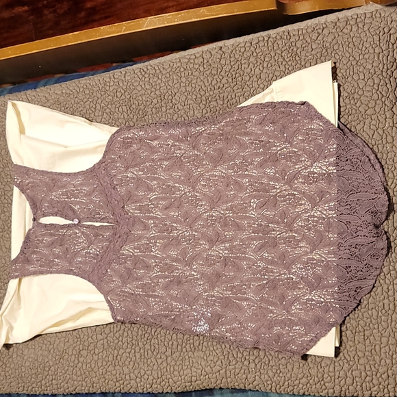 **EUC** American Eagle heathered plum lace tank top, Size small - Picture 2 of 5